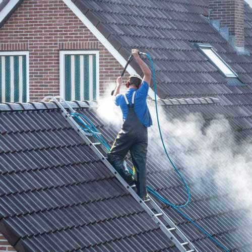 Nettoyage et peinture hydrofuge toiture